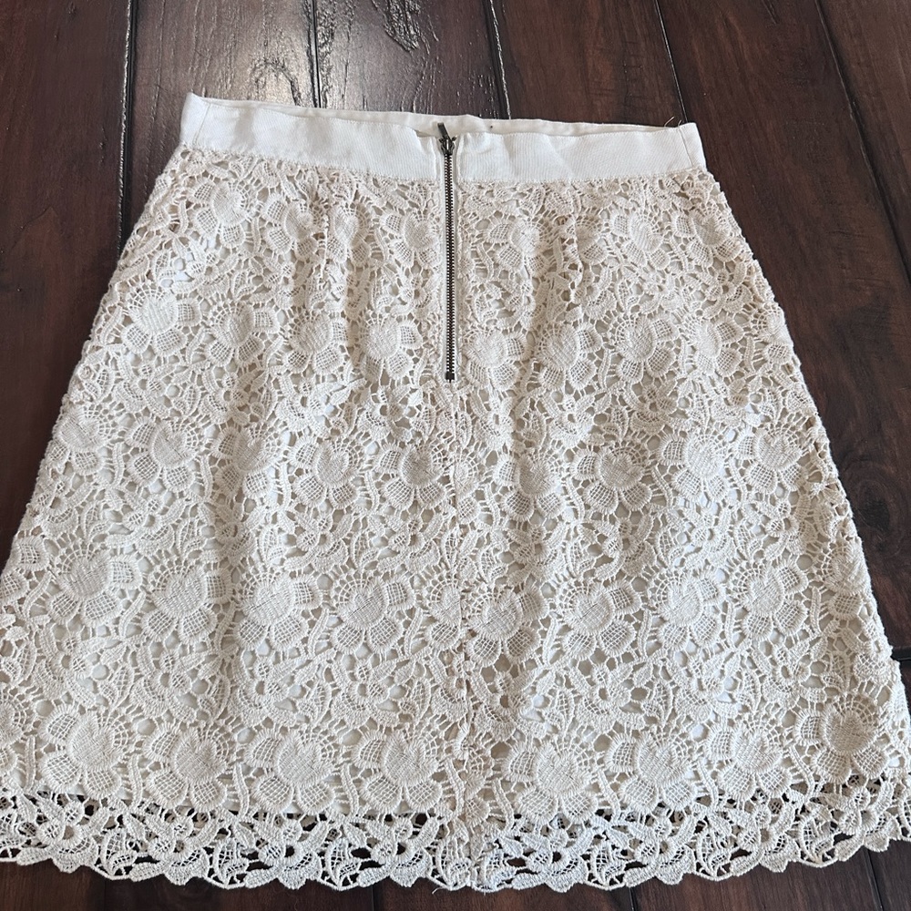 Lot of 3 LOFT skirts Size 4P - Picture 4 of 11